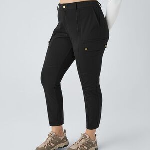 Halara DayStretch High Waisted Zipper Pockets Solid Slim Hiking Size M